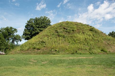 grave creek mound photos